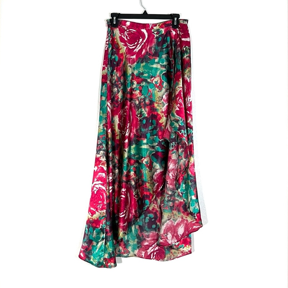 Boutique Women’s Asymmetrical Floral Maxi Skirt